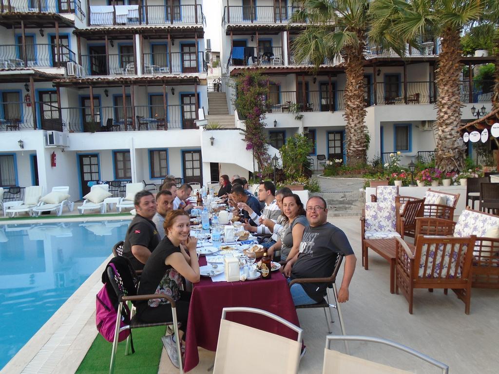 Gloriatibi Jarra Hotel 검벳 외부 사진