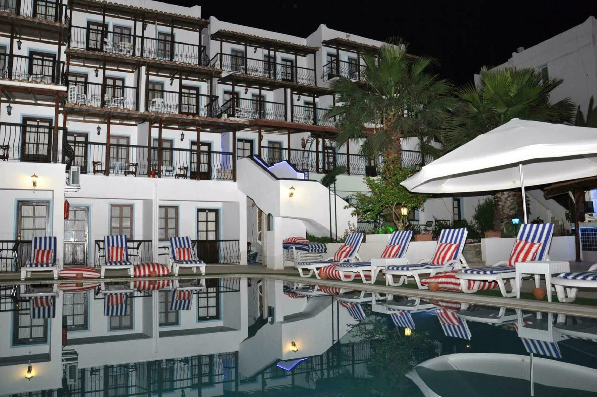 Gloriatibi Jarra Hotel 검벳 외부 사진