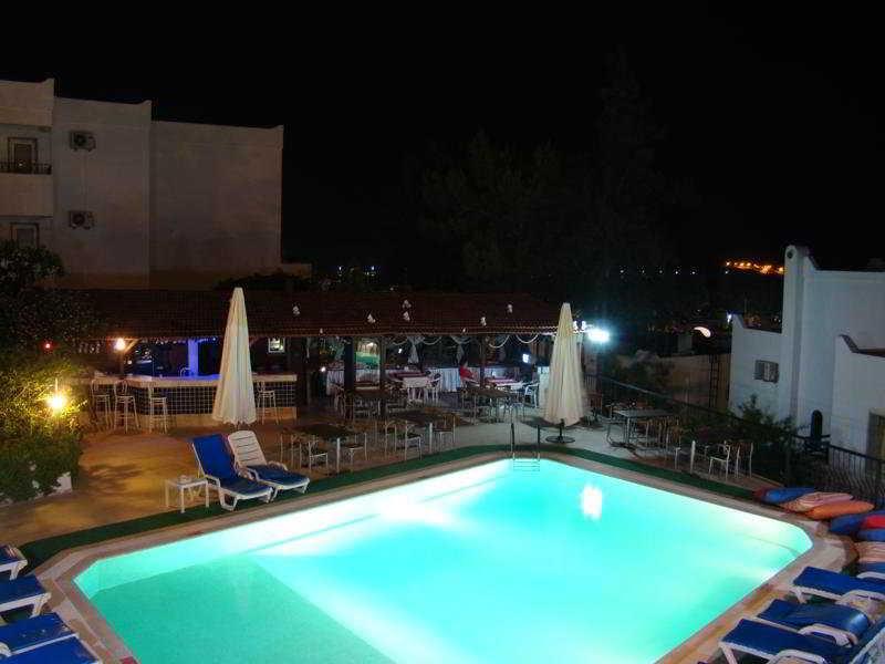 Gloriatibi Jarra Hotel 검벳 외부 사진